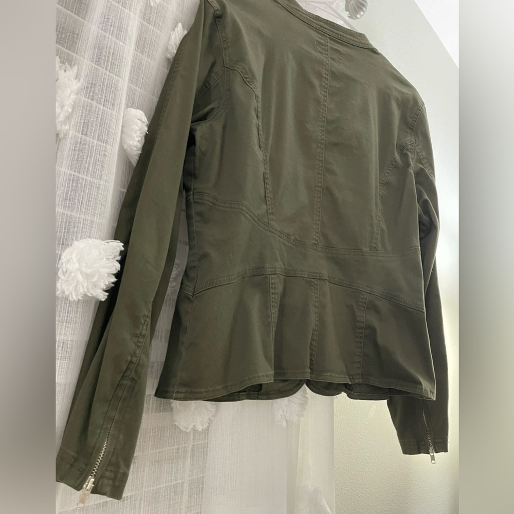 Live a Little Olive Green Blazer - Picture 5 of 5